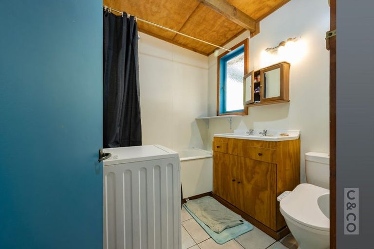 Photo of property in 35a Fork Road, Kumeu, 0891