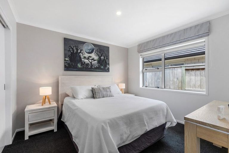 Photo of property in 30 Cupples Street, Papamoa Beach, Papamoa, 3118