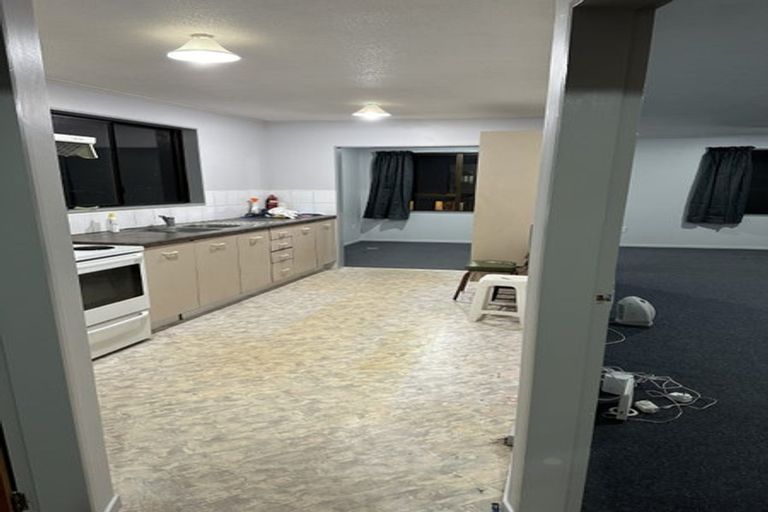 Photo of property in 292 Mitchell Street, Brooklyn, Wellington, 6021