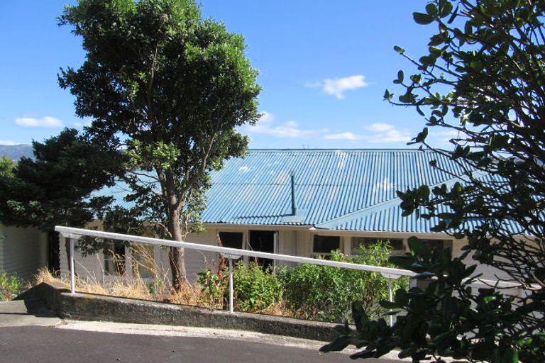 Photo of property in 85 Nevay Road, Miramar, Wellington, 6022