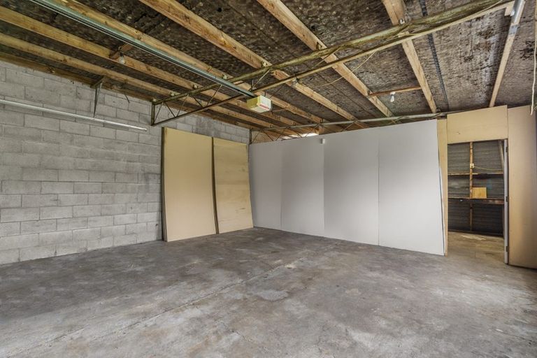 Photo of property in 15 Clyde Street, Utuhina, Rotorua, 3015