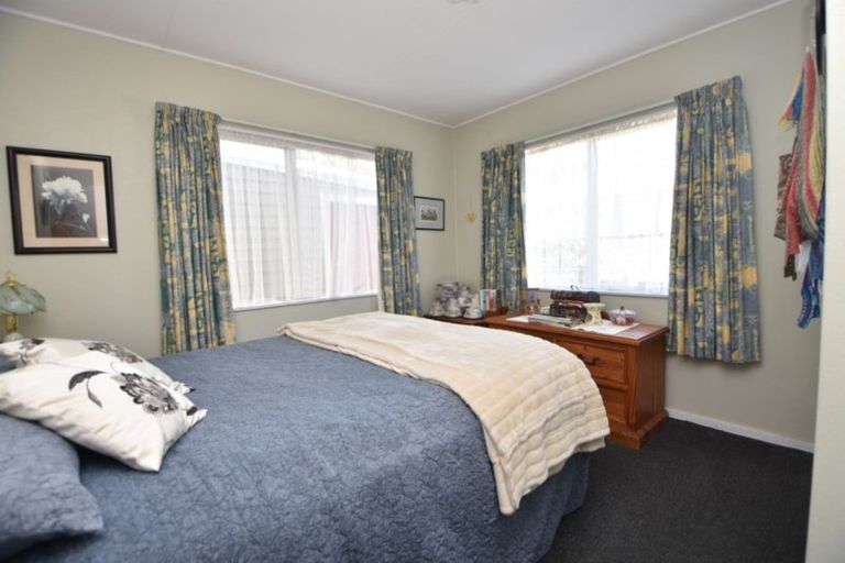 Photo of property in 14a Kupe Drive, Carterton, 5713