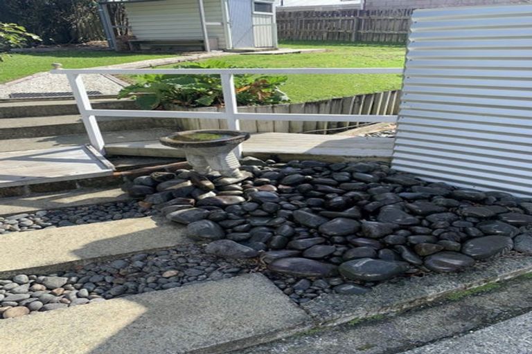 Photo of property in 65 Rodney Street, Wellsford, 0900