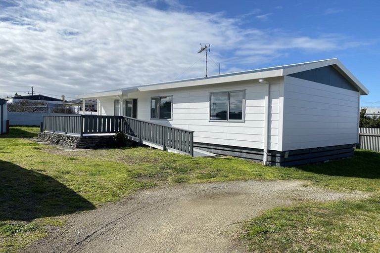 Photo of property in 10a Cornfoot Street, Castlecliff, Whanganui, 4501