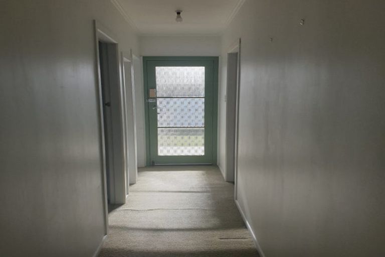 Photo of property in 12 Phillip Street, Pukekohe, 2120