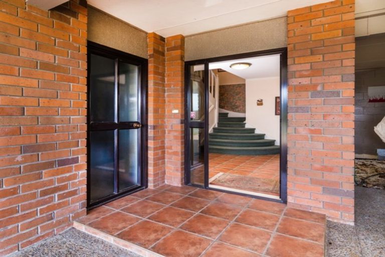 Photo of property in 4 Shera Street, Acacia Bay, Taupo, 3330
