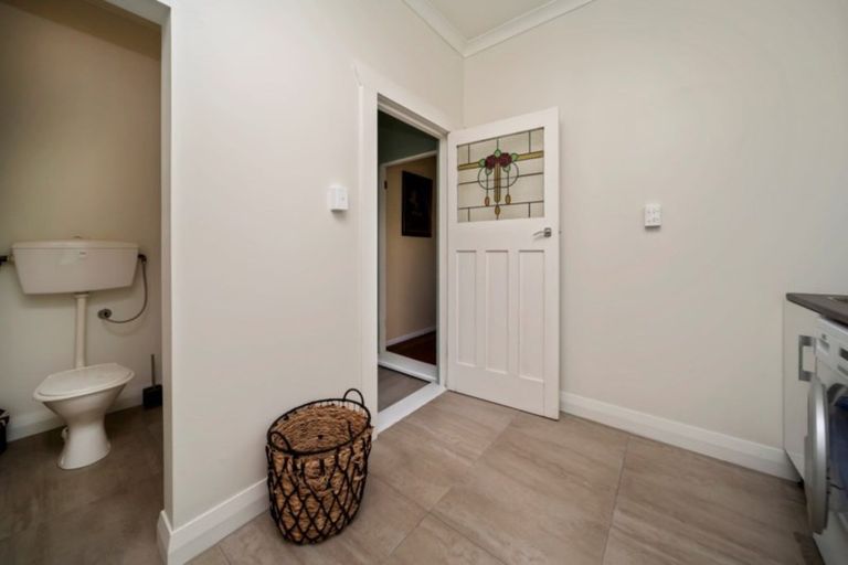 Photo of property in 23 Lear Street, Stratford, 4332