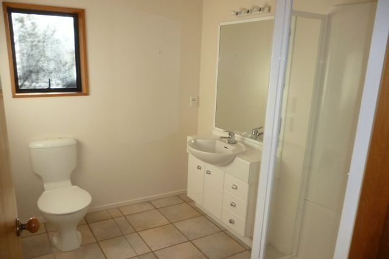 Photo of property in 8 Parkstone Avenue, Ilam, Christchurch, 8041