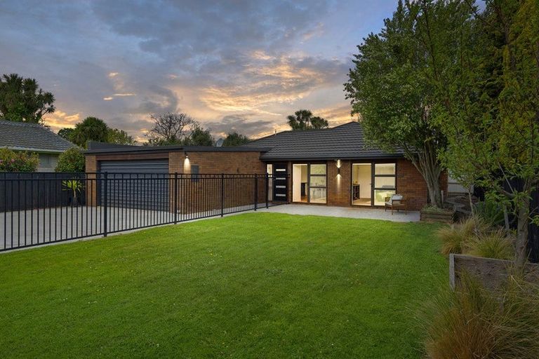 Photo of property in 2/28a Studholme Street, Somerfield, Christchurch, 8024