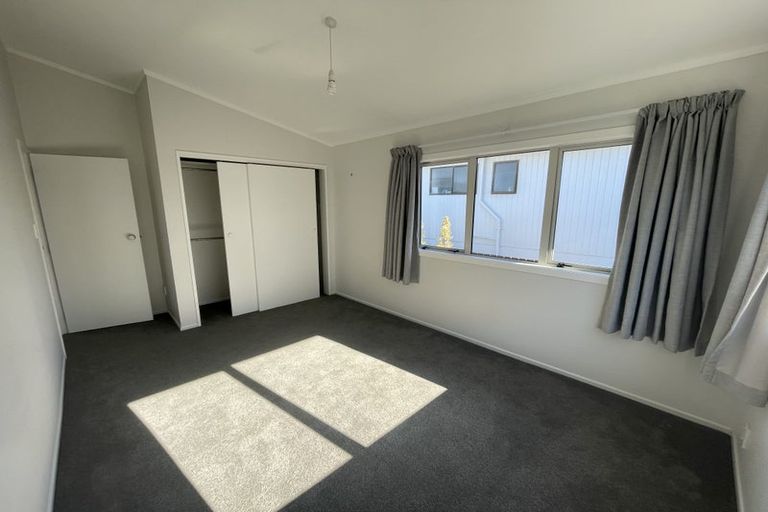 Photo of property in 2/18 Holsworthy Road, Lower Vogeltown, New Plymouth, 4310