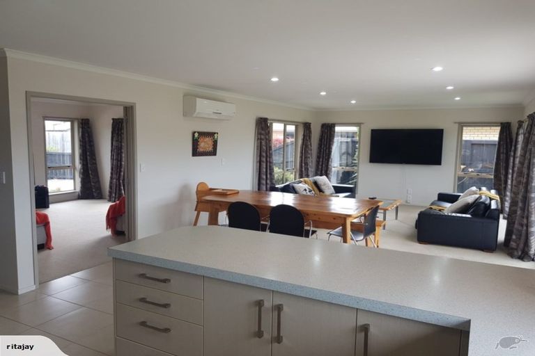 Photo of property in 6 Briar Rose Court, Huntington, Hamilton, 3210