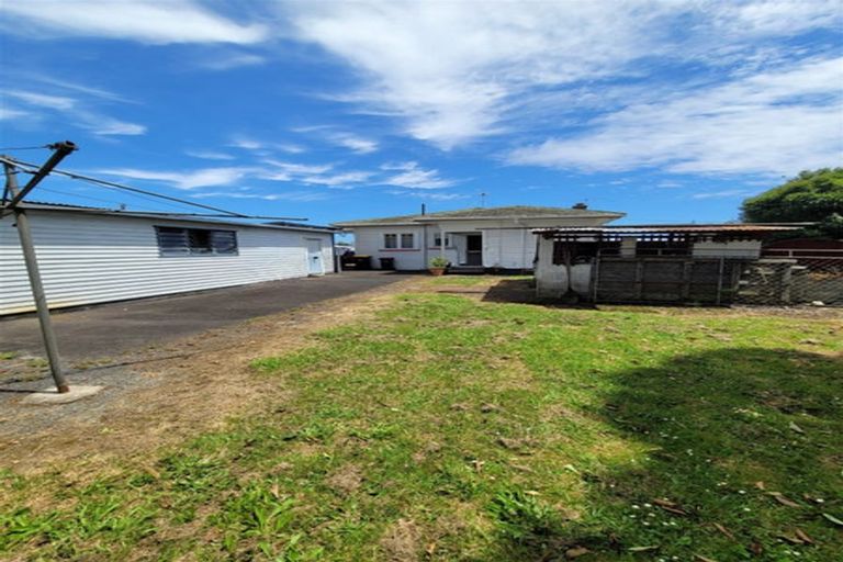 Photo of property in 31 Driver Road, Mangere East, Auckland, 2024