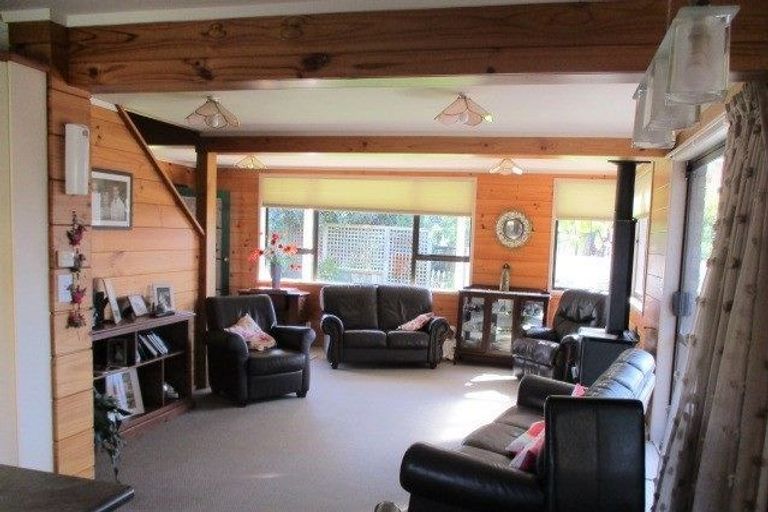 Photo of property in 22 Lewis Road, Lynmore, Rotorua, 3010