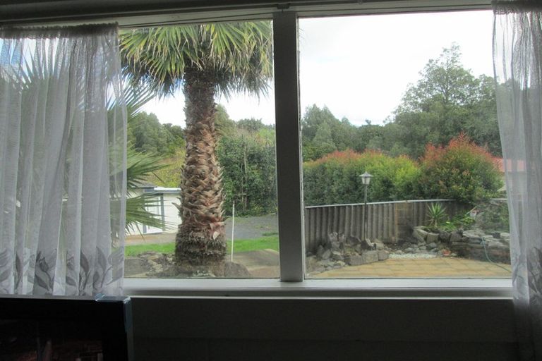 Photo of property in 53 Holland Road, Hillcrest, Auckland, 0627