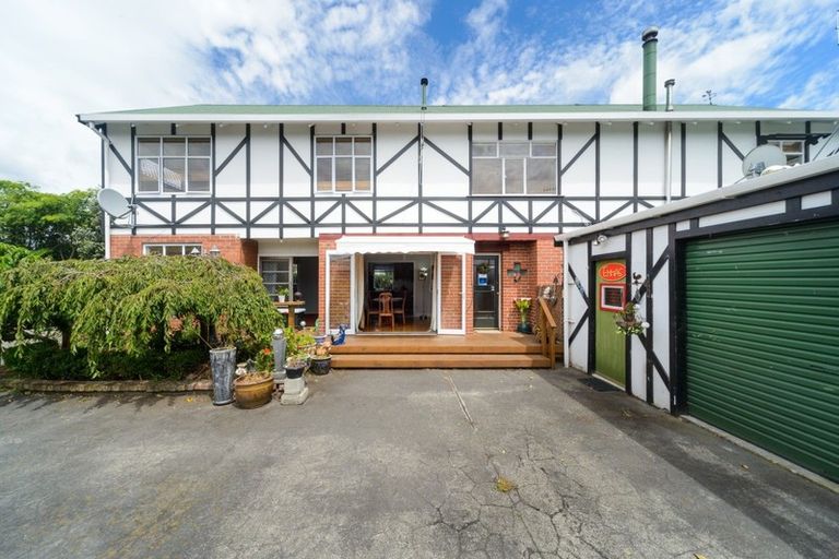 Photo of property in 606 Pioneer Highway, Highbury, Palmerston North, 4412