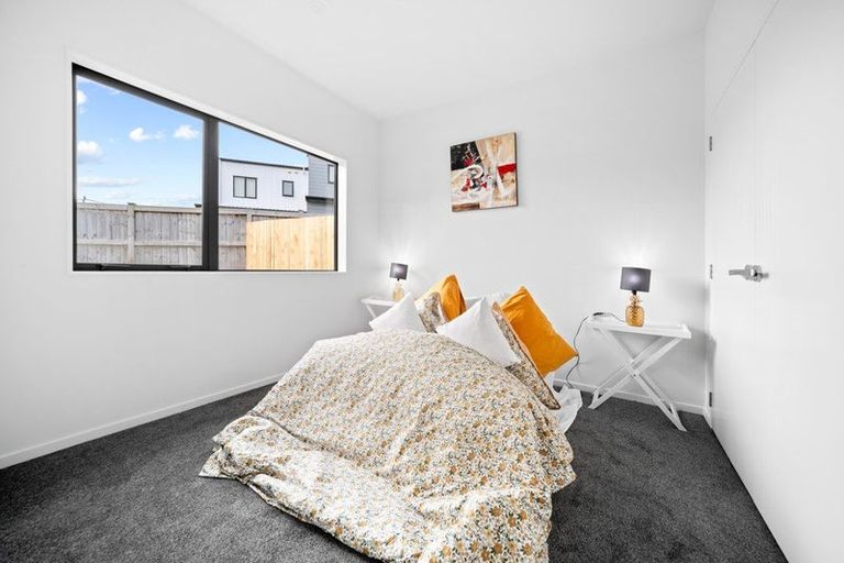 Photo of property in 4b Tidal Road, Karaka, Papakura, 2113