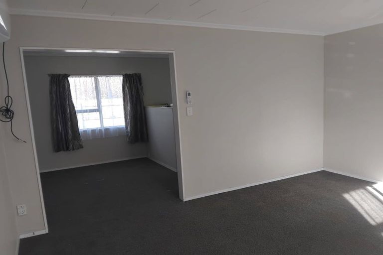 Photo of property in 3-5 Booth Street, Carterton, 5713