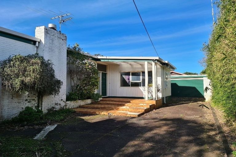 Photo of property in 9 Rangitira Avenue, Takapuna, Auckland, 0622
