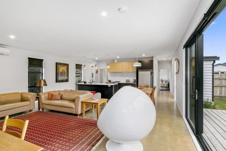 Photo of property in 43a Heretaunga Street, Petone, Lower Hutt, 5012