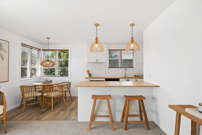 Photo of property in 26 Seaview Road, Otumoetai, Tauranga, 3110