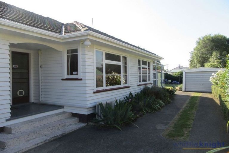Photo of property in 51 Acacia Avenue, Upper Riccarton, Christchurch, 8041