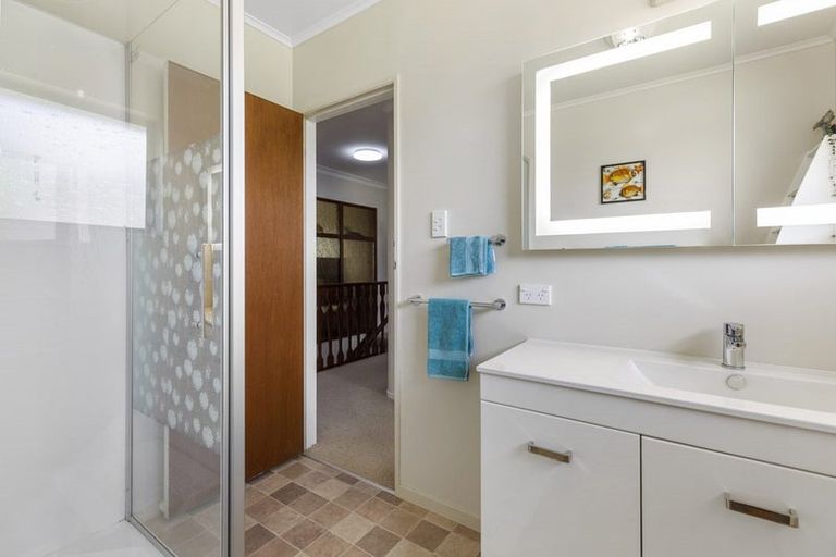 Photo of property in 130 Cambridge Road, Bethlehem, Tauranga, 3110