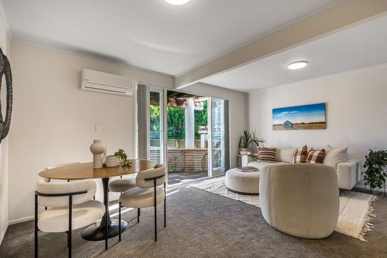 Photo of property in 2/13-15 Campbell Road, Takapuna, Auckland, 0622