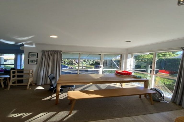 Photo of property in 51 Ararino Street, Trentham, Upper Hutt, 5018