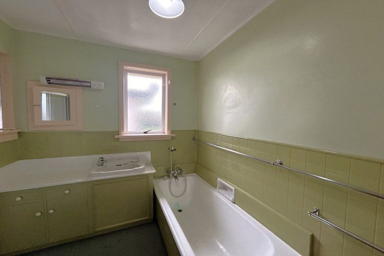 Photo of property in 12 Shaw Street, Mosgiel, 9024