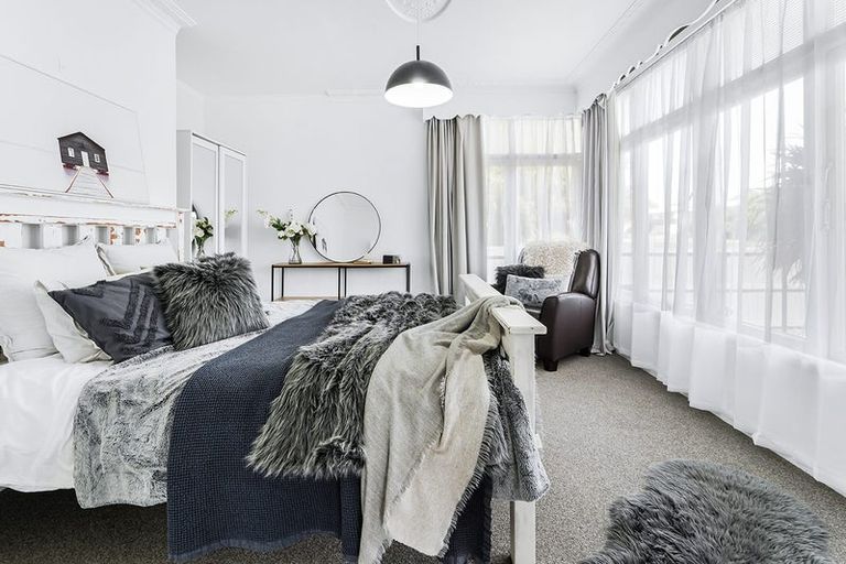 Photo of property in 12 Walsh Street, Forest Lake, Hamilton, 3200