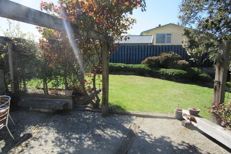 Photo of property in 61 Manuka Crescent, Wanaka, 9305