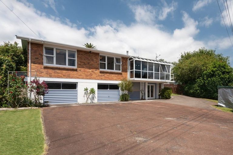 Photo of property in 234 Welcome Bay Road, Welcome Bay, Tauranga, 3112