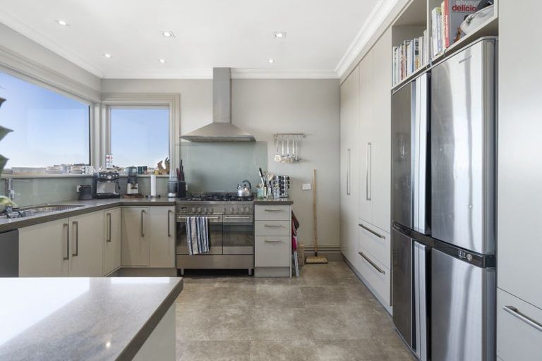 Photo of property in 101 Eglinton Road, Mornington, Dunedin, 9011