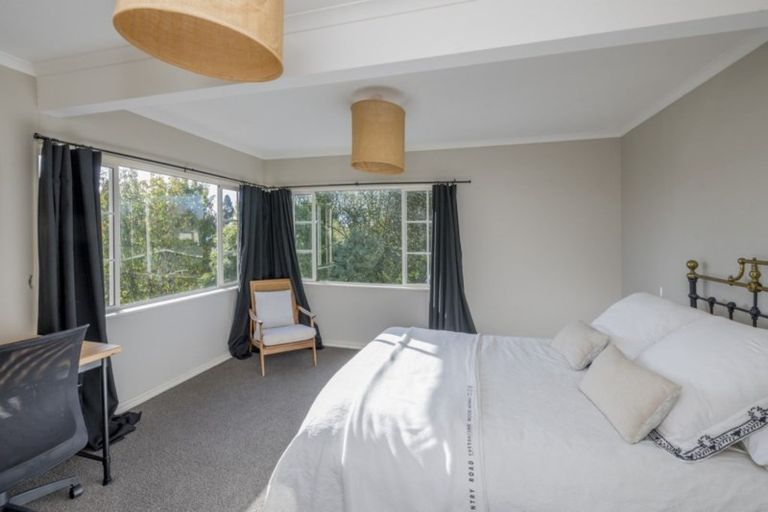 Photo of property in 19 Stuart Street, Levin, 5510