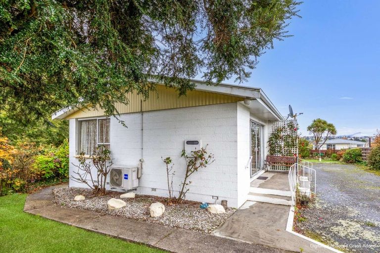 Photo of property in 9 Dale Crescent, East Gore, Gore, 9710