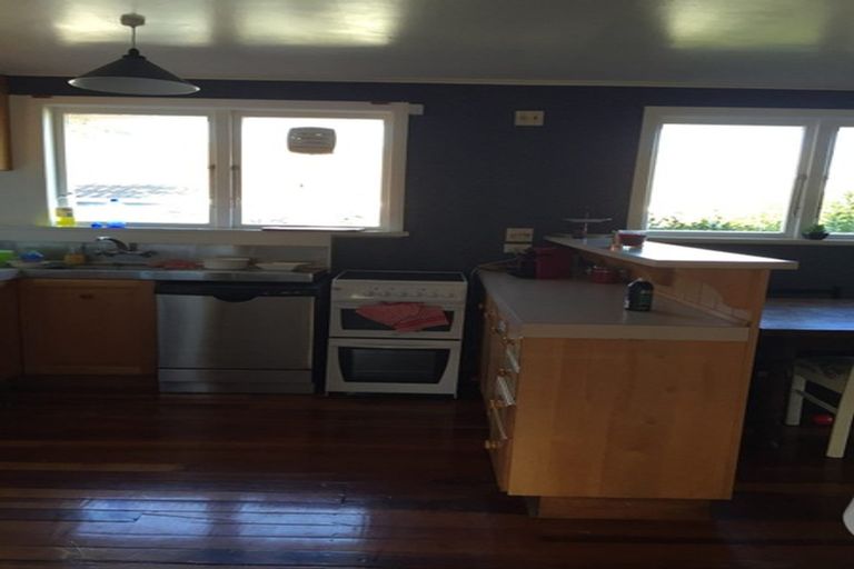 Photo of property in 27 Govind Grove, Ngaio, Wellington, 6035