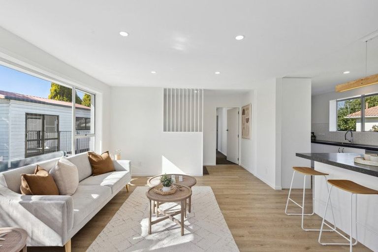 Photo of property in 10 Mckellar Place, Hornby, Christchurch, 8042