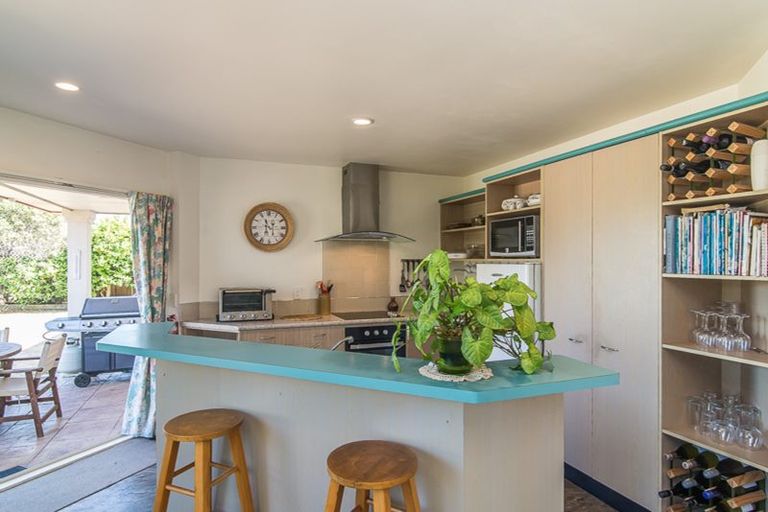 Photo of property in 25 Hadleigh Court, Paraparaumu, 5032