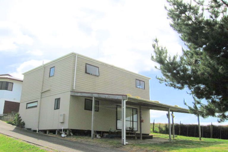 Photo of property in 6a Marjorie Lane, Papamoa Beach, Papamoa, 3118