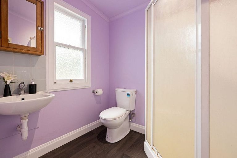 Photo of property in 128 Victoria Street, Cambridge, 3434