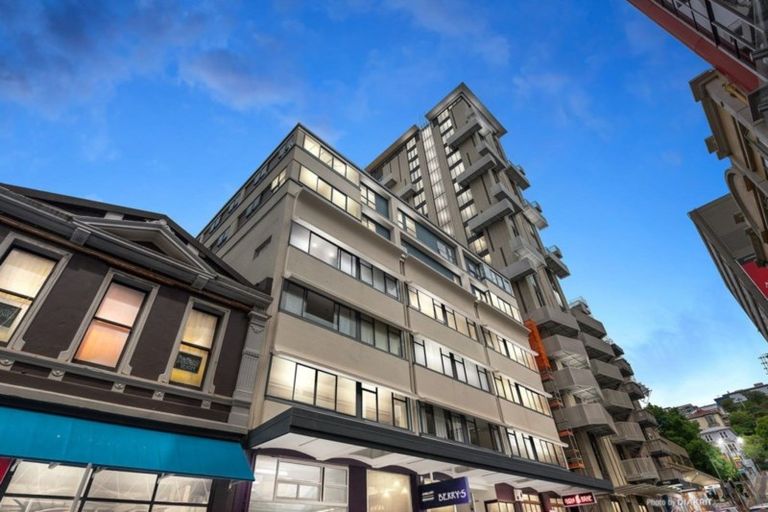 Photo of property in Renwick Apartments, 1/99 Dixon Street, Te Aro, Wellington, 6011