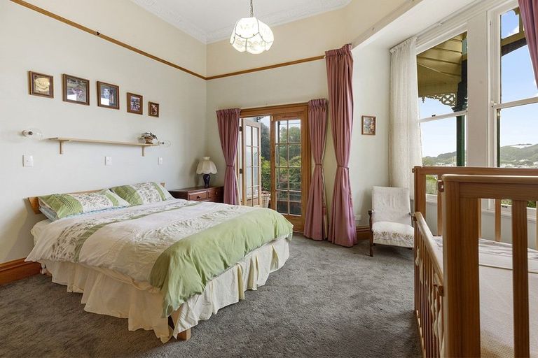 Photo of property in 50 Russell Terrace, Berhampore, Wellington, 6023