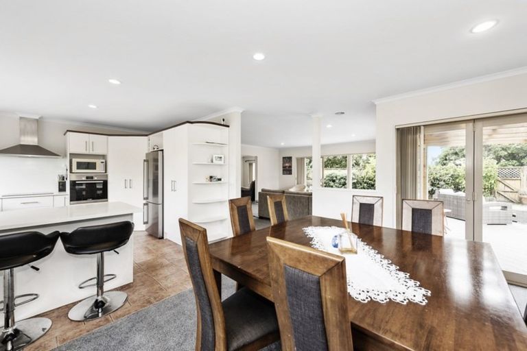 Photo of property in 16 Gavin Heights, Rototuna, Hamilton, 3210