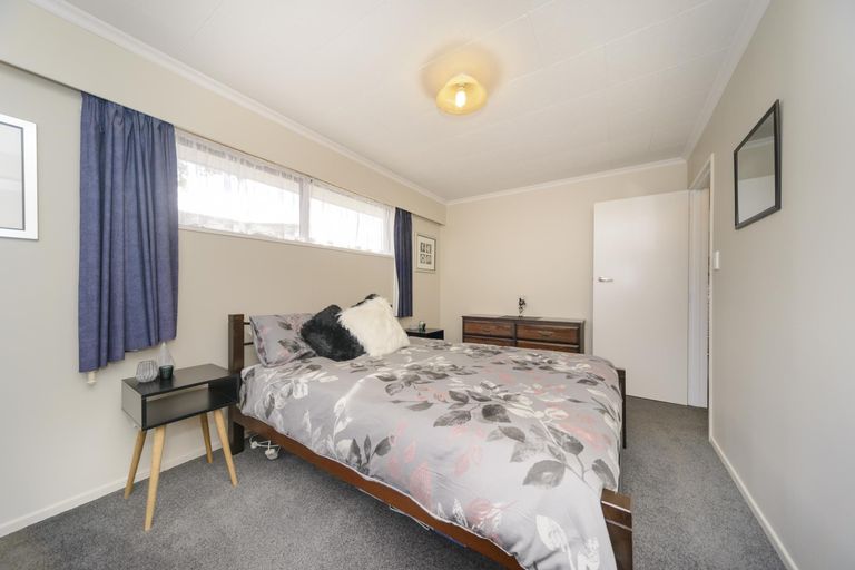 Photo of property in 111 College Street, Awapuni, Palmerston North, 4412