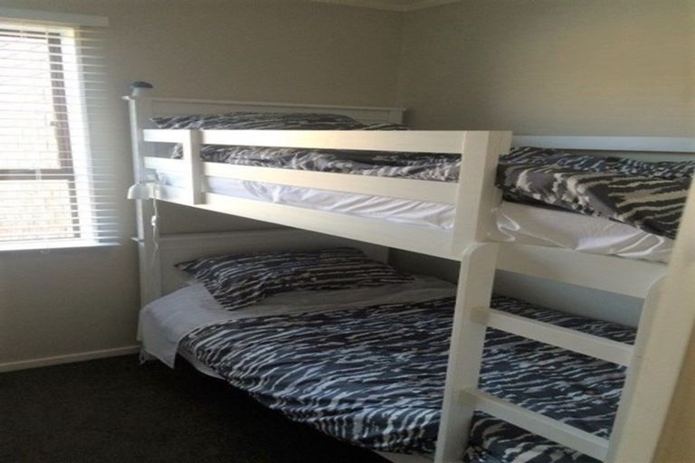 Photo of property in 57c Raumati Road, Raumati Beach, Paraparaumu, 5032