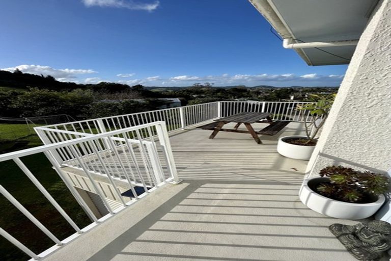 Photo of property in 42 Crawford Crescent, Te Kamo, Whangarei, 0112