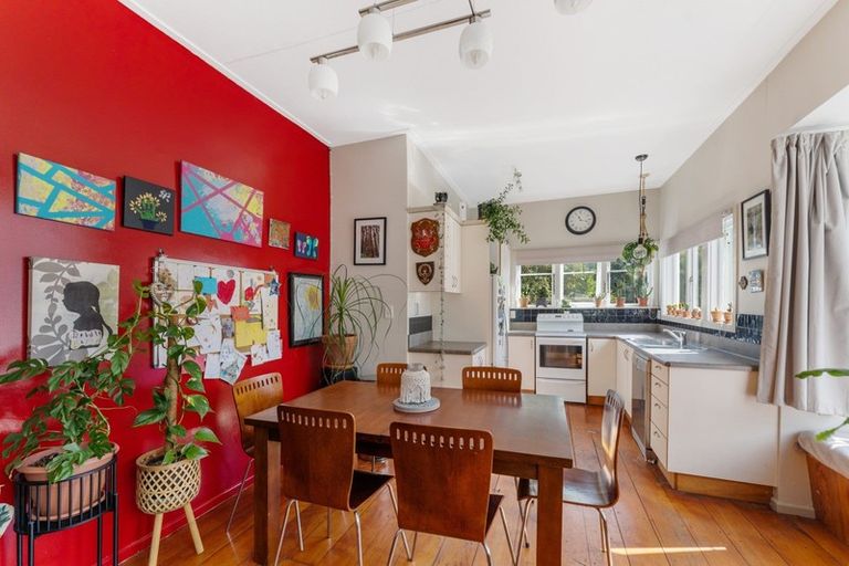 Photo of property in 10 Parkview Place, Stoke, Nelson, 7011