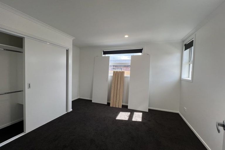 Photo of property in 32 Waruhia Crescent, Rototuna North, 3281