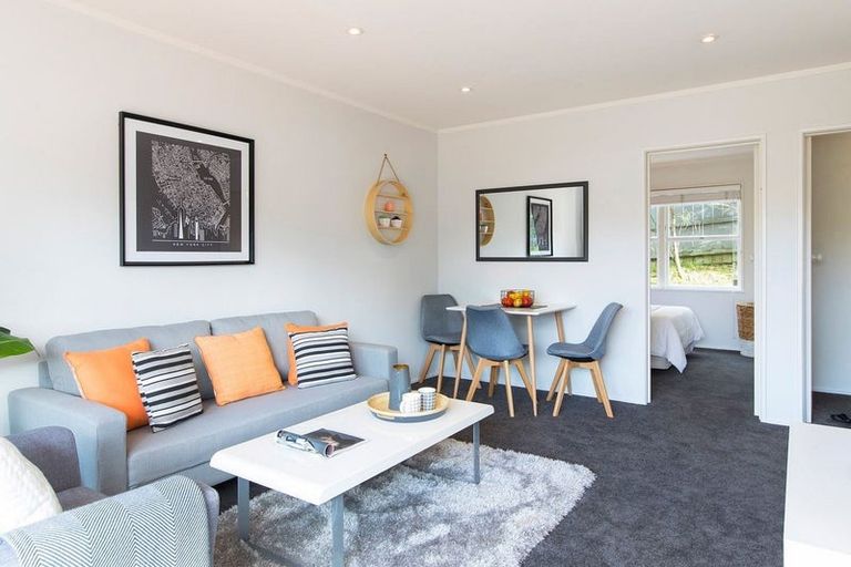 Photo of property in 2/56 Gowing Drive, Meadowbank, Auckland, 1072