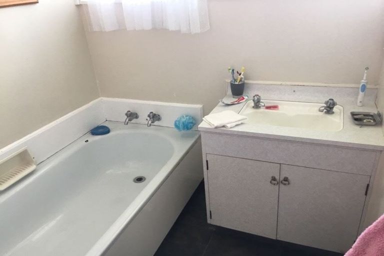 Photo of property in 1/59 Reynolds Avenue, Bishopdale, Christchurch, 8053